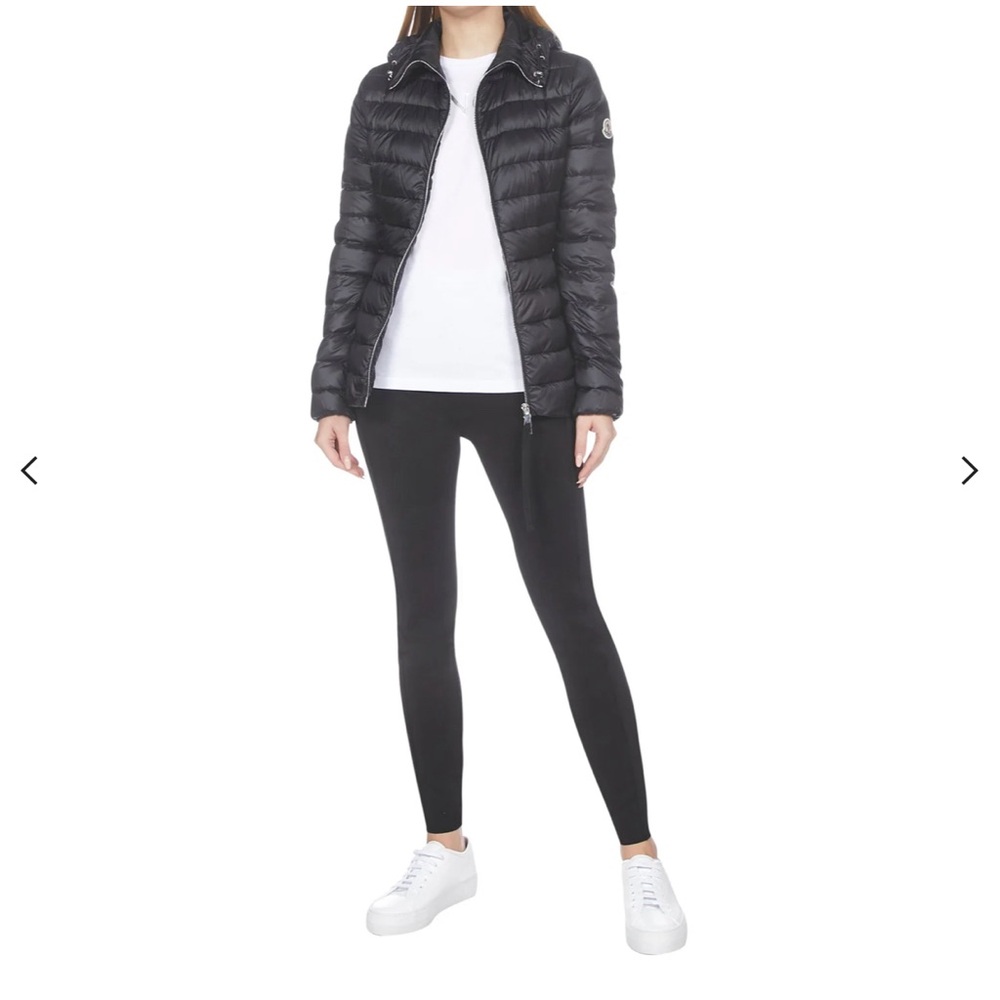 Moncler Light Weight Amethyste Giubbotto Amethyst… - image 1